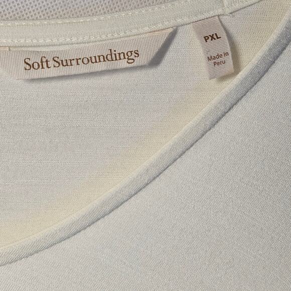 Soft Surroundings Cream 3/4 Sleeve Tunic with Back Zipper Size PXL - Picture 6 of 8